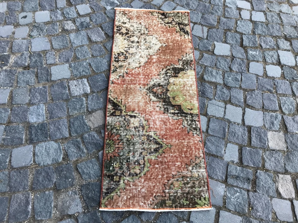 Turkish Vintage Rug Handmade Wool Rug Bohemian Runner Rug Home Rug1,7 x 4,1 ft - Image 4 of 4