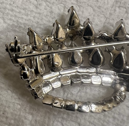 Vintage Crown Brooch Pin - Picture 5 of 6