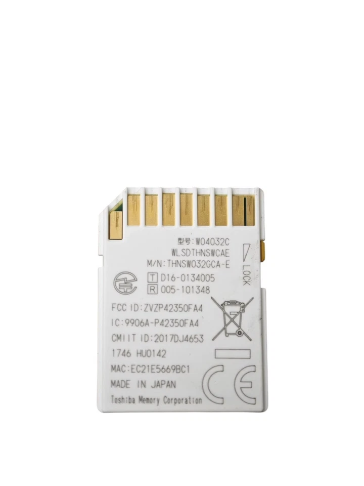 Used Toshiba FlashAir 32GB Wireless LAN Wi-Fi SD Card SDXC Class 10 W-04 - Image 2 of 2
