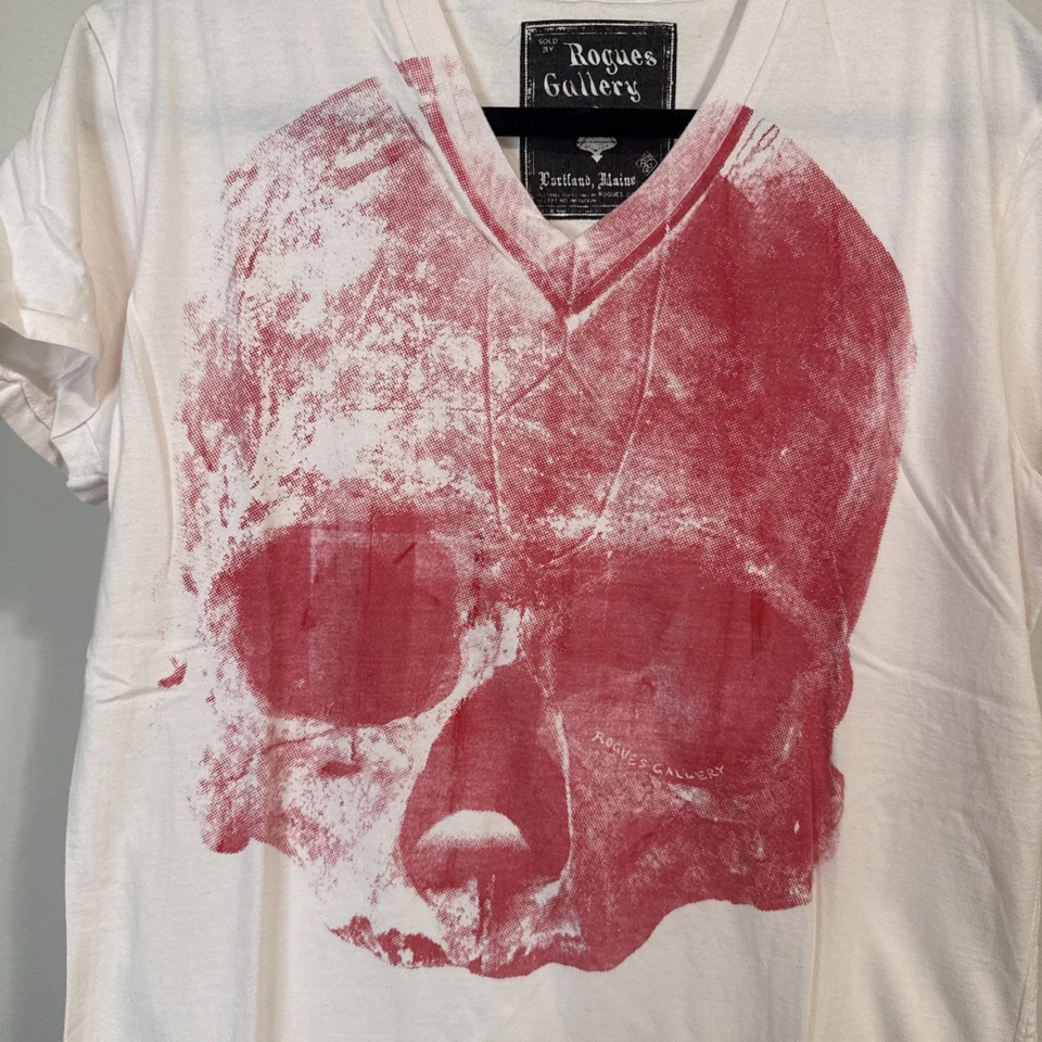 Rare Rogues Red Gallery Excavation Skull V-Neck Tee 100% Cotton Size MED - Image 2 of 4
