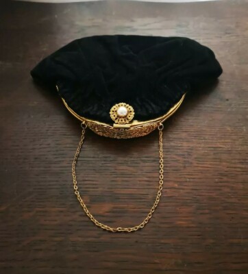 Ancien Sac À Main Bourse Nano France Velours Noir Fermoir Doré