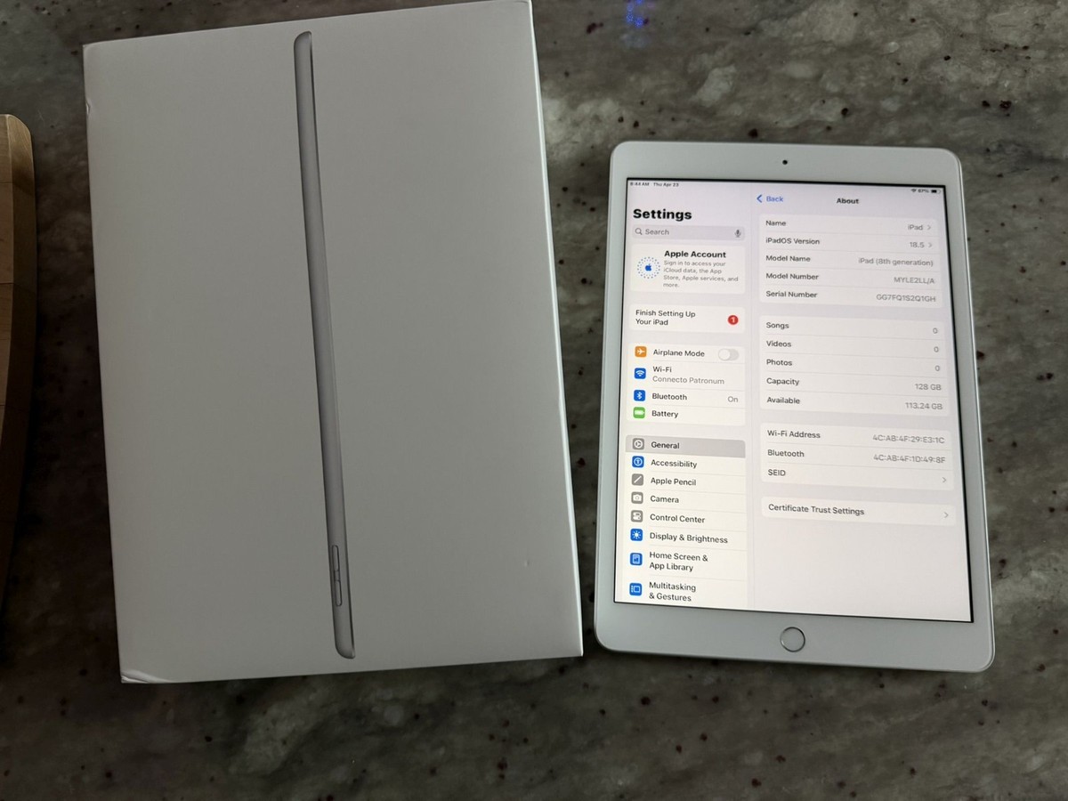 iPad 第8世代128GBシルバー &アップルペンシル付 iPad 第8世代128GBシルバー &アップルペンシル付 【公式通販】