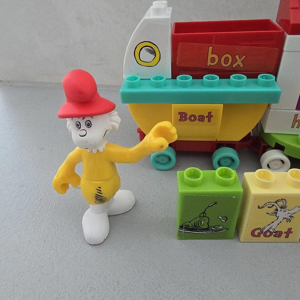 Dr Suess Mega Bloks Green Eggs and Ham Train Cat In The Hat - Image 2 of 4