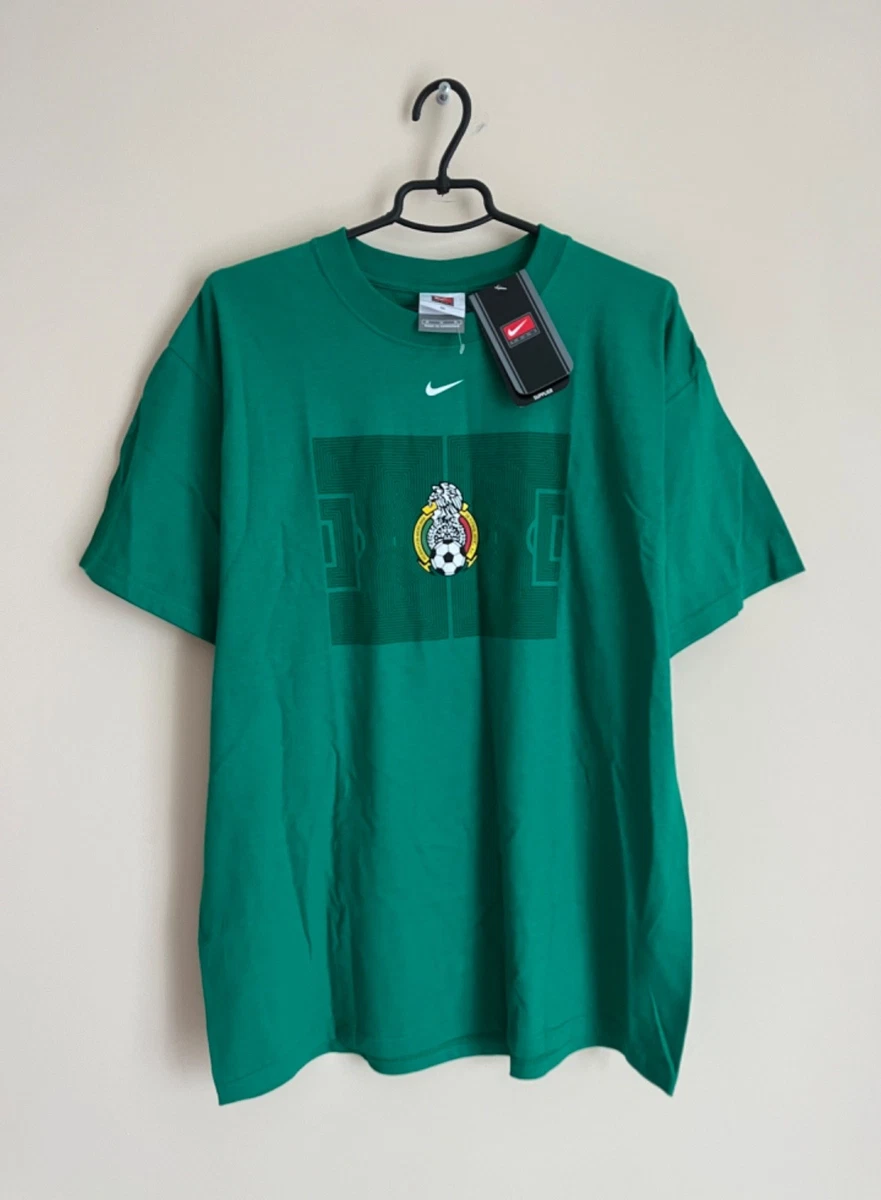 Preços baixos em Equipe Nacional Nike México Roupas e Souvenirs