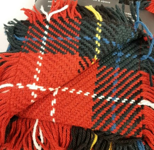 John Branigan Throw Blanket 50x66 Handmade Woven Wool Blend Alpaca OShea Red NWT - Picture 6 of 12