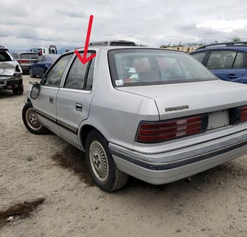 Vidrio puerta trasera derecha Shadow, Sundance, 4 puertas: 1987, 1988, 1989, 1990-1994 Foto 2 de 4