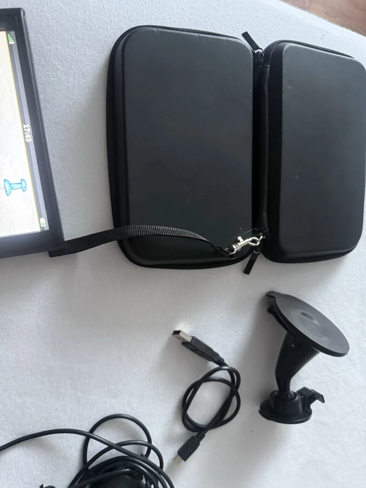 GARMIN NÜVI 67 - Bild 3 von 4