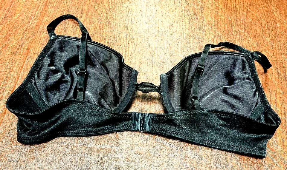 Sujetador push-up acolchado con aros Bestform para dama talla 38C 6506 negro usado en excelente estado Foto 2 de 3