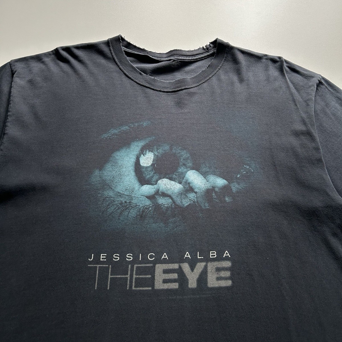 Vintage 2008 The Eye Jessica Alba Horror Film Graphic T