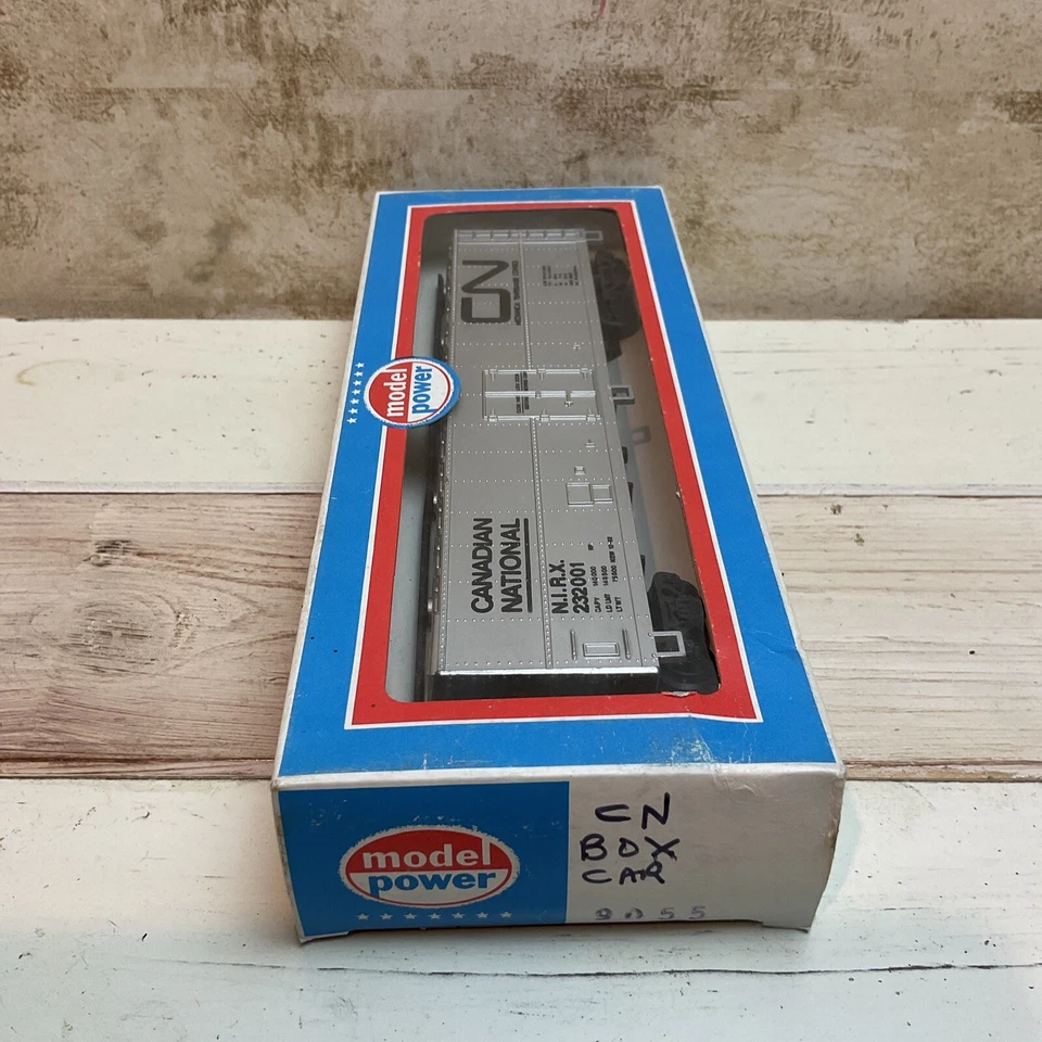 MODEL POWER #9055 C N BOX CAR, Boxed, New Old Stock - Image 2 of 3