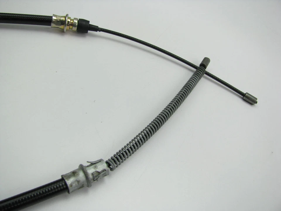 Cable de freno de estacionamiento trasero izquierdo Raybestos BC93843 para Dodge B150 B250 1989-1992 Foto 3 de 4