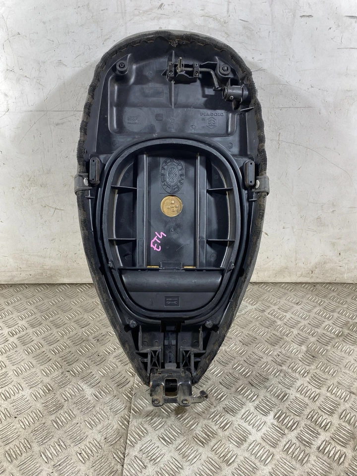 109279 Sella Piaggio Vespa ET4 125 dal 1996 al 2006 - Immagine 4 di 4