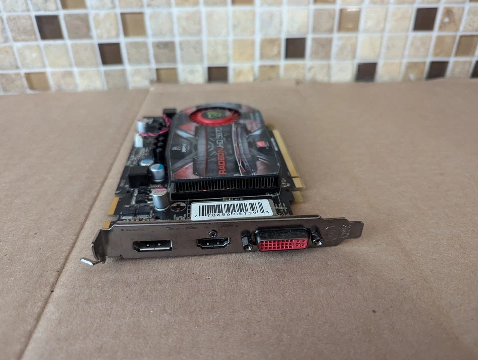 XFX ATI RADEON HD 5670 1GB HD-567X-ZN DISPLAY PORT HDMI DVI VIDEO CARD U6-4(13) - Image 3 of 4