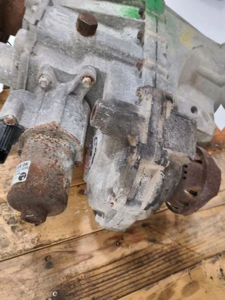 2008-2012 JEEP LIBERTY Transfer Case Model MP1522 MP253 Command-trac 52853752AA  - Image 4 of 4