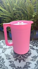 Tupperware Classic  Push Button Pitcher 2 Lit...