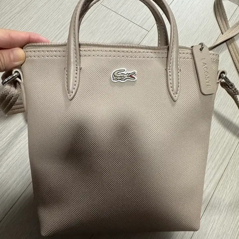 Lacoste Beige Tote & Crossbody Bag for Women thumbnail 3