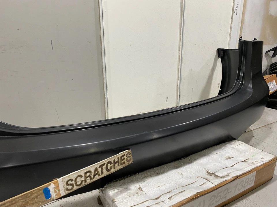 Capa de para-choque traseira Kia Forte EX/LX 2014-2016 86611-A7000 - Imagem 4 de 4