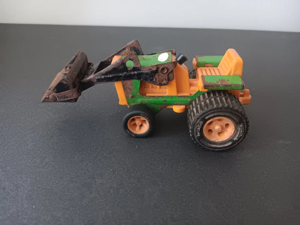 Trator agrícola vintage da década de 1970 TONKA verde aço amarelo - Imagem 2 de 4