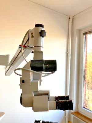 HNO Mikroskop Zeiss OPMI 9, Wandmodell