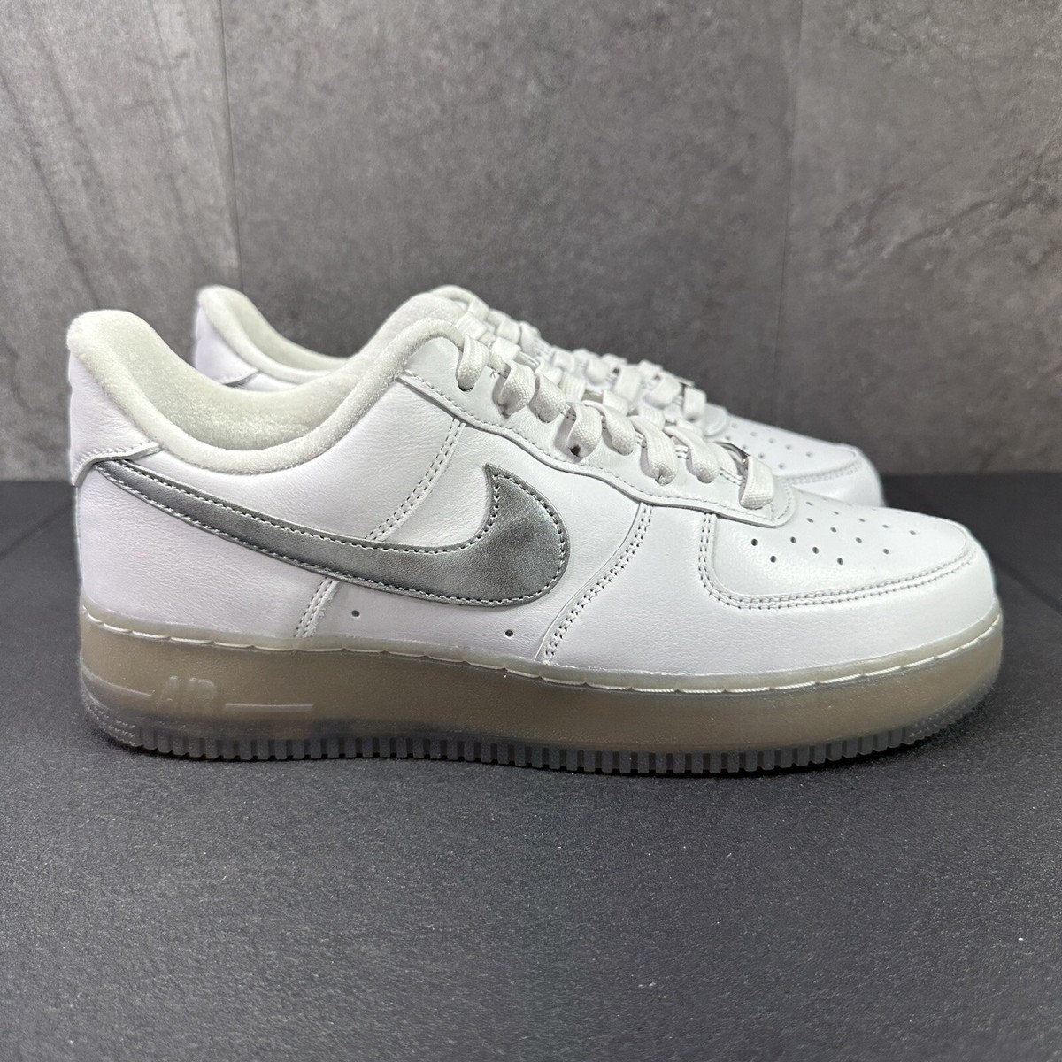 Nike Air Force 1 '07 Premium White Metallic Silver 2022 Size 9.5