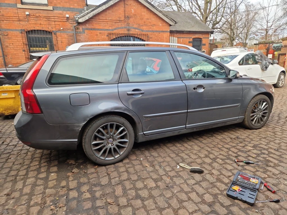 VOLVO S40 C30 V50 2007 - 2010 SINGLE DISC CD PLAYER 31260527 READ DETAIL - Image 4 of 4