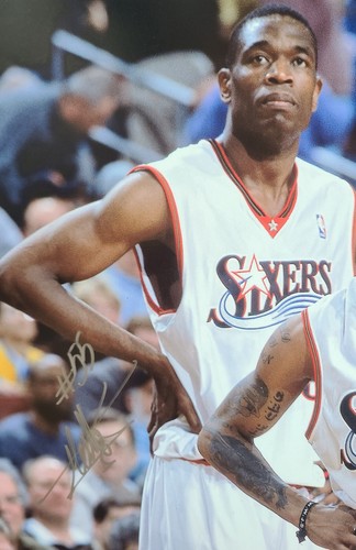 HOF Dual Signed Allen Iverson Dikembe Mutumbo Signed 16x20 Photo PSA Holo 76ers - Picture 4 of 7