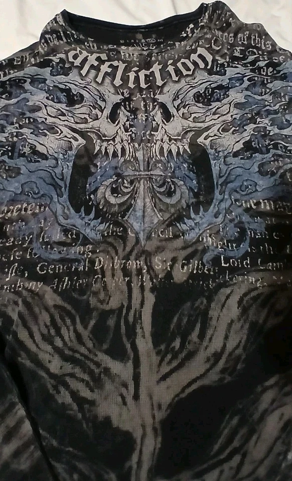 Affliction Y2K Streetwear Hombre’s Vintage Motociclista 2 XL- Manga Larga Calavera Llamas Foto 3 de 4