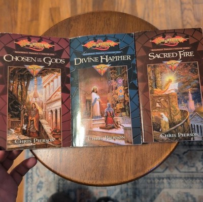 Kingpriest 1-3: Chosen of the Gods / Divine Hammer / Sacred Fire - Chris Pierson