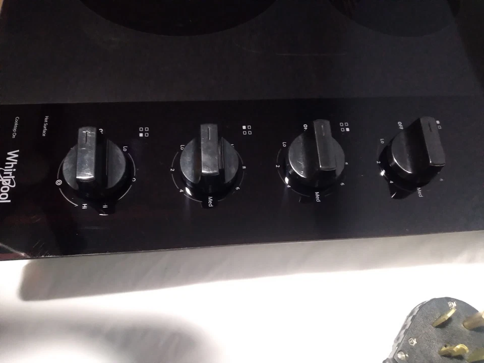 Whirlpool WCE55US0HB01 Cocina Eléctrica 4 Elementos Cerámica Vidrio  Foto 4 de 4