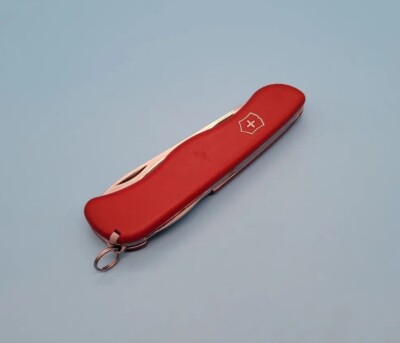 Victorinox 111mm Adventurer - Red - Knife Slide Lock Version