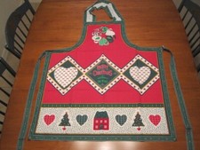 HANDMADE COTTON CHRISTMAS BIB APRON HEARTS  HOLLY
