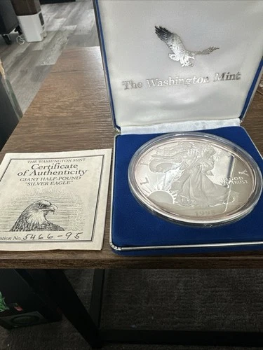 1995 The Washington Mint Giant Half Pound “Silver Eagle” .999 Proof Silver Coin