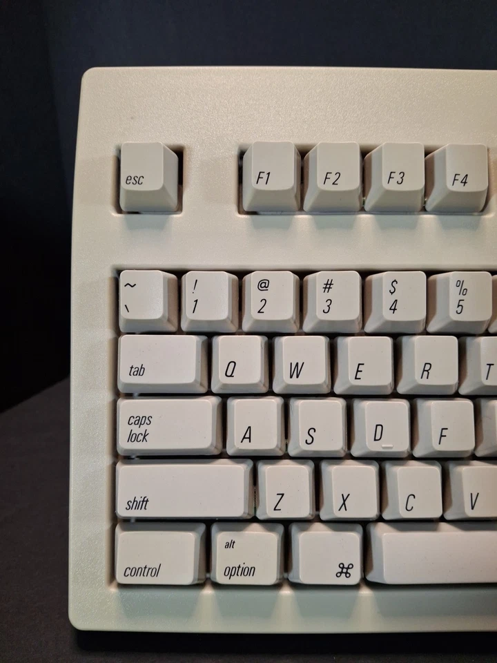 Teclado mecánico vintage ADESSO Mac AEK-105 Alpes blanco interruptores K3 Foto 2 de 4