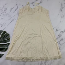 Wonder Maid Womens Vintage 80s Slip Nightie Dress Size 44 Beige Cream Lace Trim