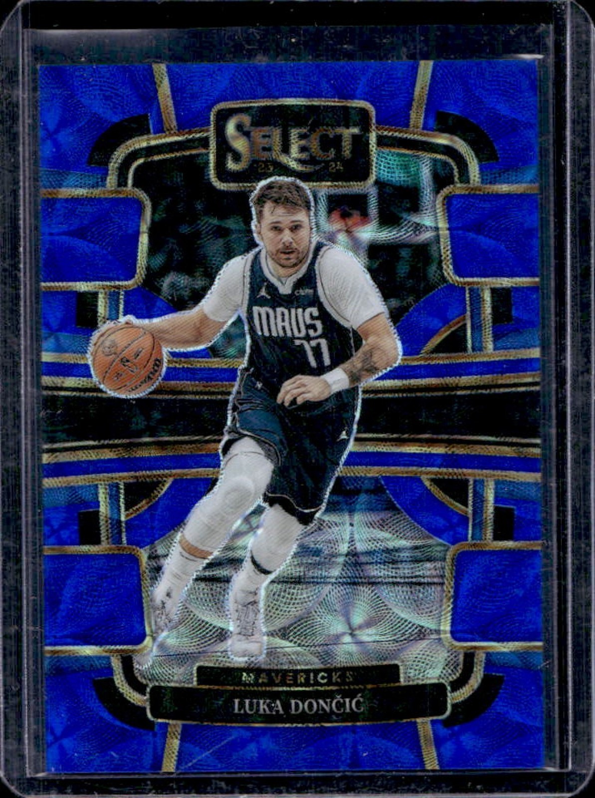 2023-24 Select Luka Doncic Blue Scope Prizm Concourse #138/249 Mavericks
