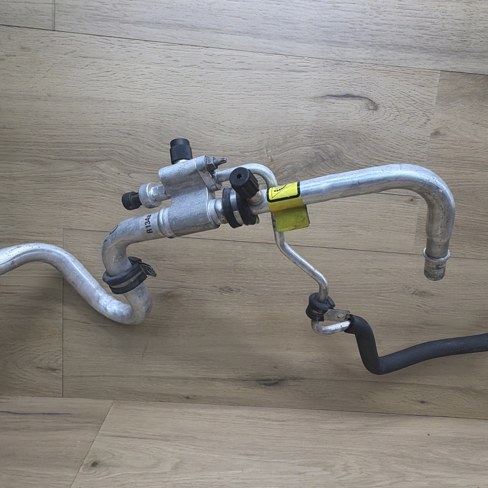 Maserati Quattroporte 2014-2017 Ac hose P/N 670007623
