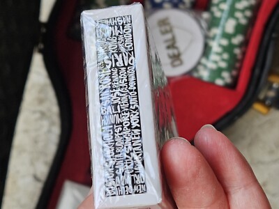 Hard Rock Cafe ポーカーセット Guitar Case Poker Set | Online Rock Shop