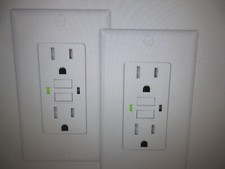 DEWENWILS White 15Amp Tamper Resistant GFCI Outlet Receptacle w Indicator 2PK