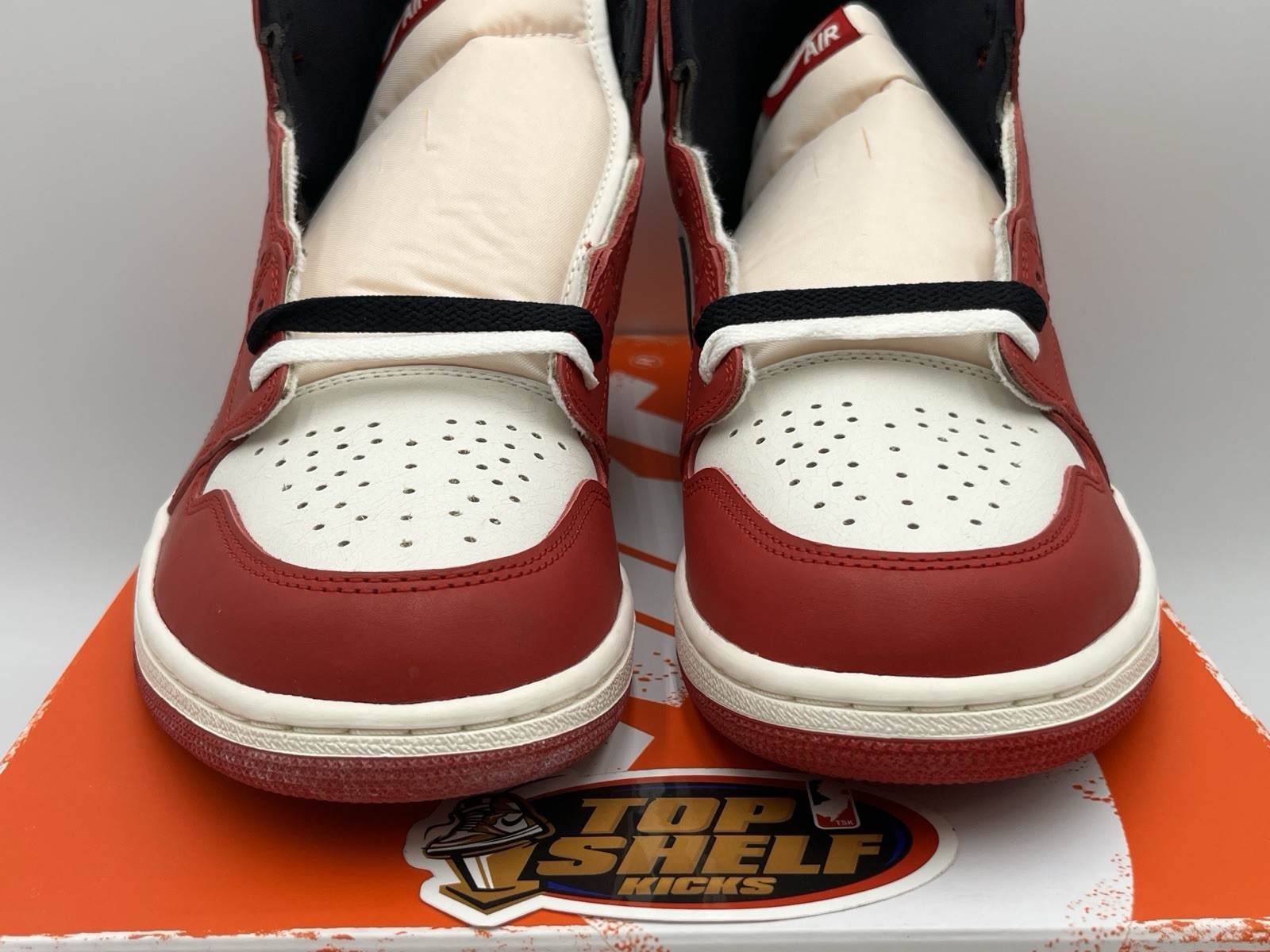 DS New Nike Air Jordan Retro 1 High OG Lost And Found 2022 Size 11 ...