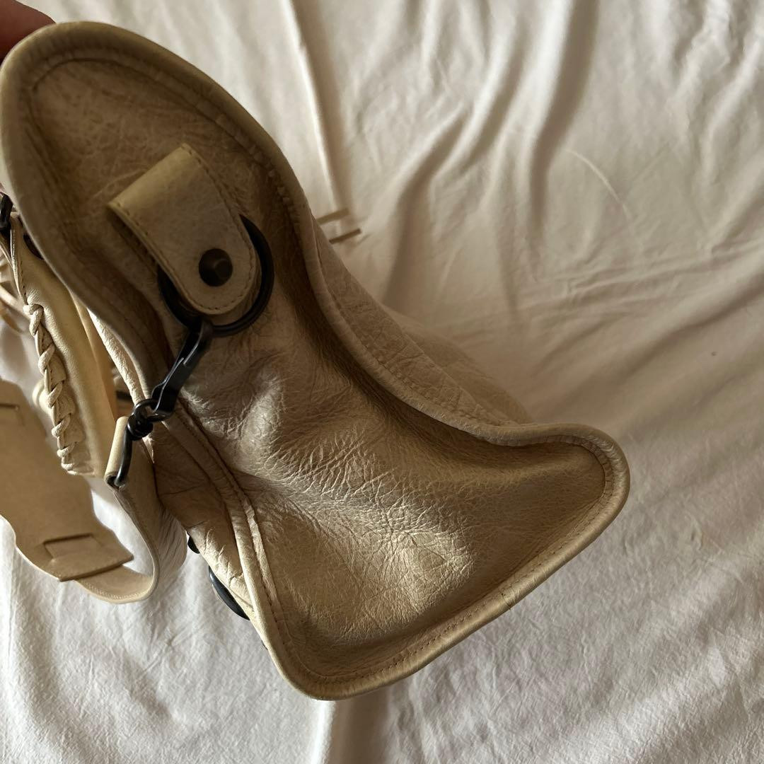 BALENCIAGA The City 2-way handbag Shoulder Bag Ivory Leather Y2K Authentic Japan thumbnail 11