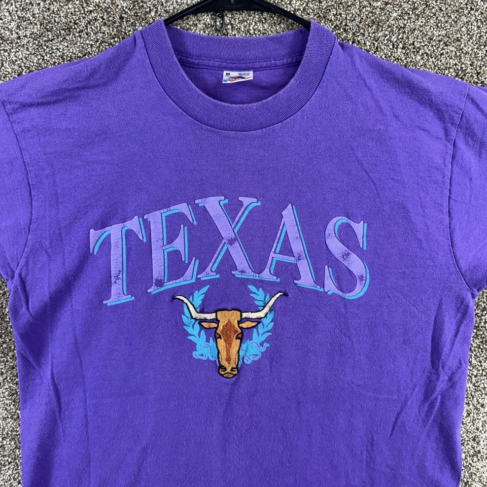 Vintage Texas T-Shirt Size M Single Stitch FOTL Purple Embroidered Longhorn USA - Image 2 of 4
