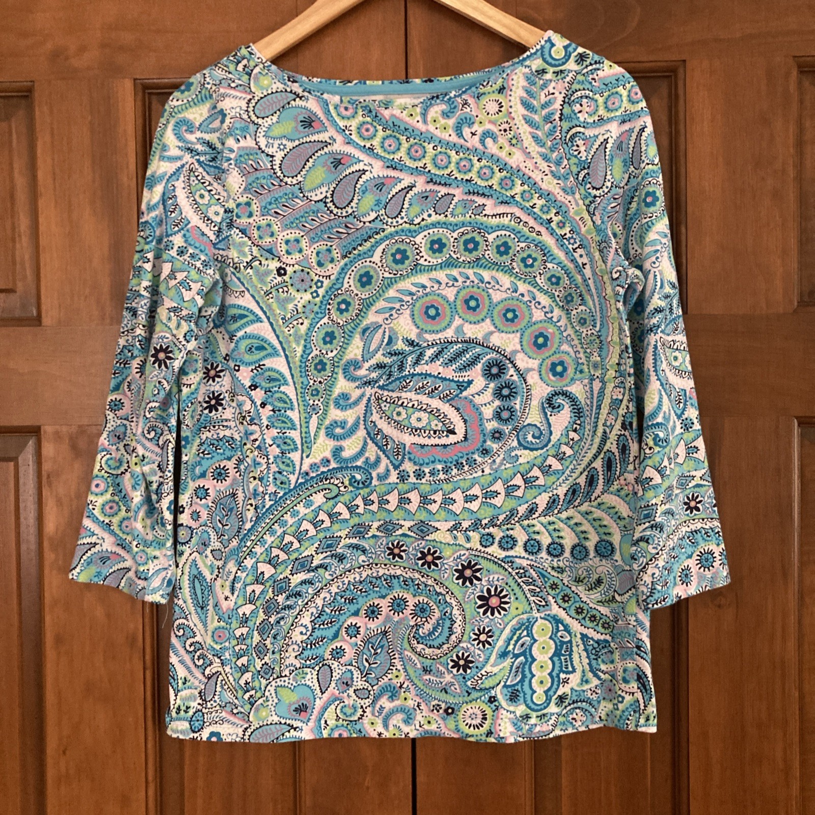 The Talbots Tee Cotton Stretch Blue White Paisley Floral Top Women’s Sz Medium