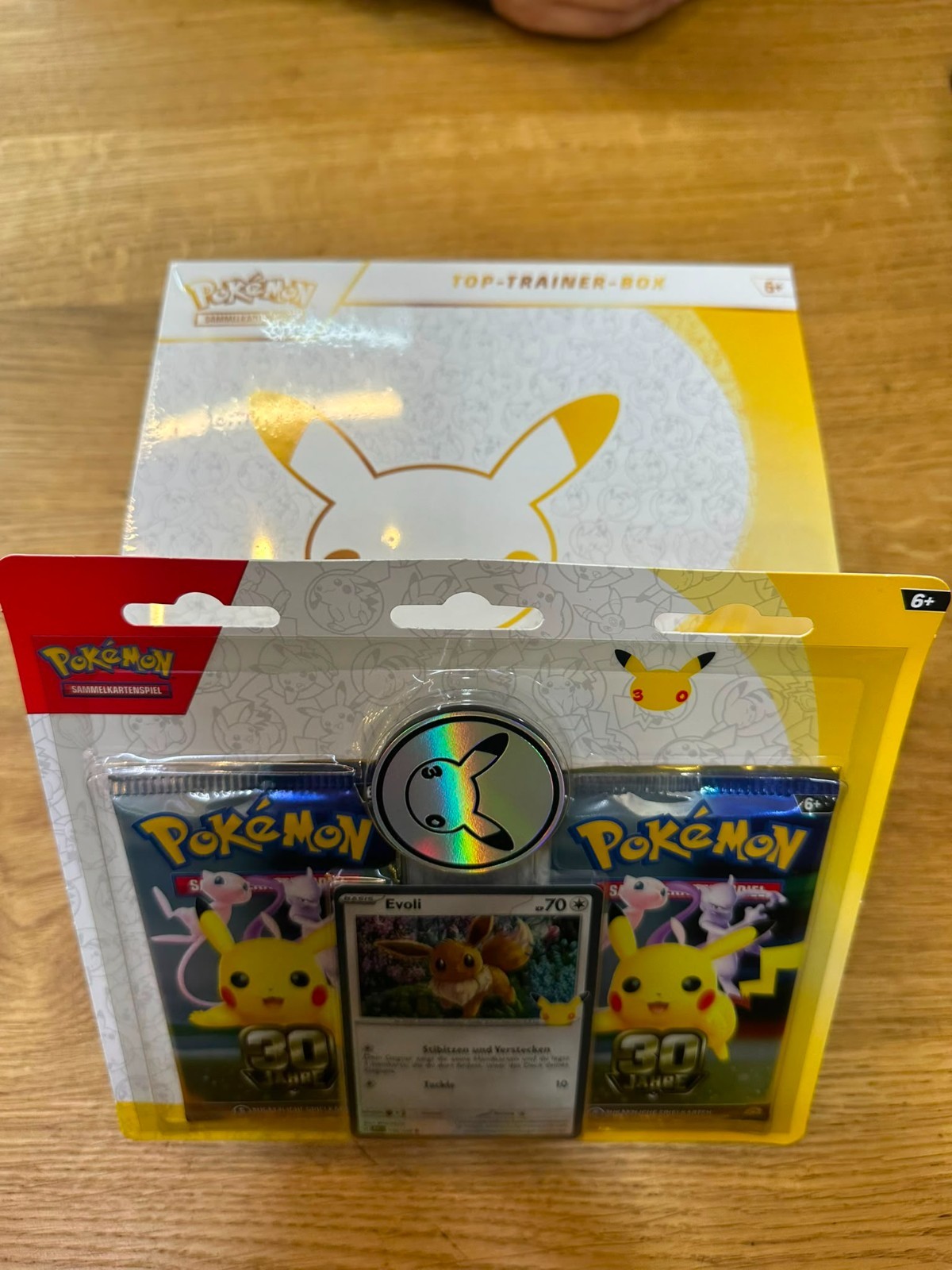 Pokémon 30 Jahre Blister 2 Booster + Evoli Promokarte + Münze deutsch NEU OVP 3