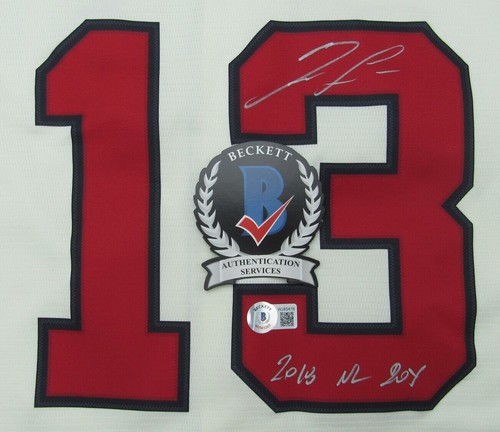Camiseta Nike Beckett 159532 firmada/inscrita de los Atlanta Braves de Ronald Acuña Jr - Imagen 5 de 5
