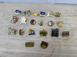 Vintage Walmart Associate Lapel Pin Lot 21 Some Rare