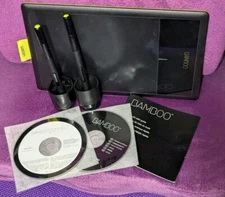 Wacom Bamboo Pen Model CTL-470 Graphics Drawing Tablet- & 2 pens With Nibs READ