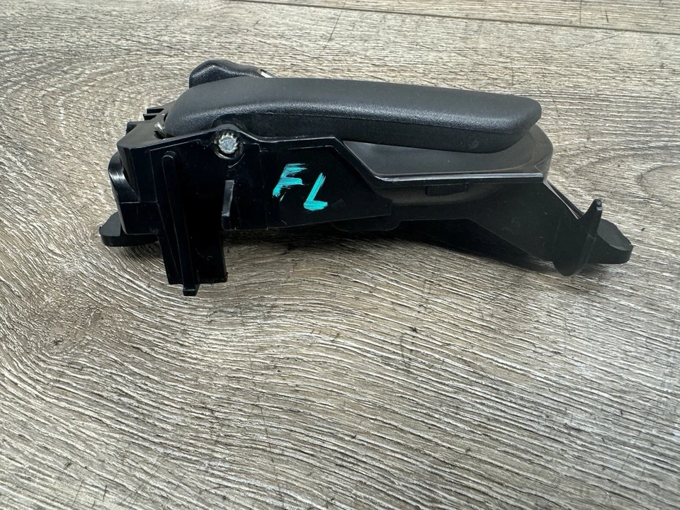 Manija de puerta interior Toyota Avalon 1995-99 negra OEM parte delantera izquierda lado del conductor 📷 Foto 4 de 4