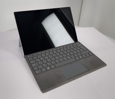 Microsoft Surface Pro 7 i5-1035G4 8 GB RAM 128 GB SSD Teildefekt gebraucht