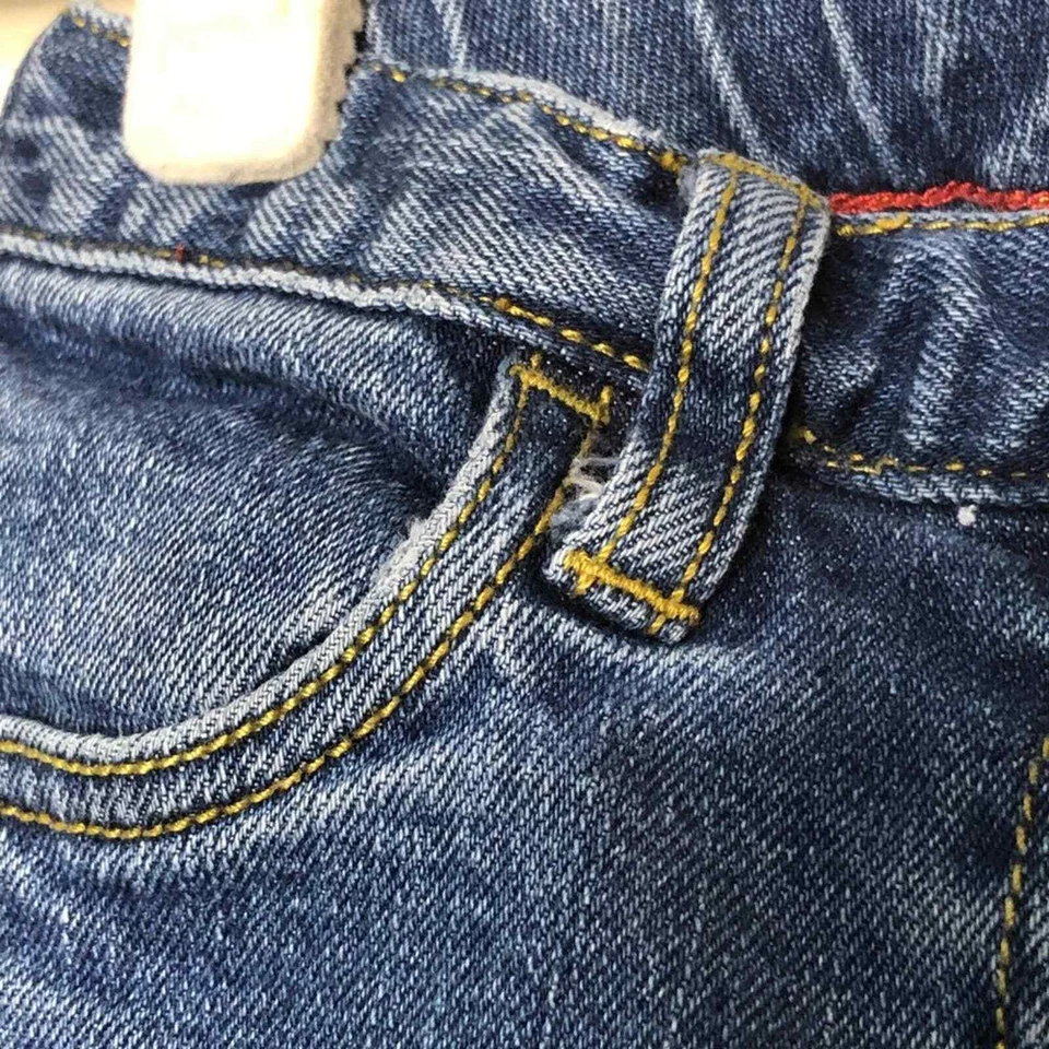 Pantalones de mezclilla de pierna recta para niños Hanna Differentson 110 = talla 5 de EE. UU. Foto 3 de 4