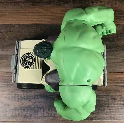 Jakks Avengers Marvel XPV Large Hulk Smash Jeep Truck (No Remote Control) - Picture 7 of 10